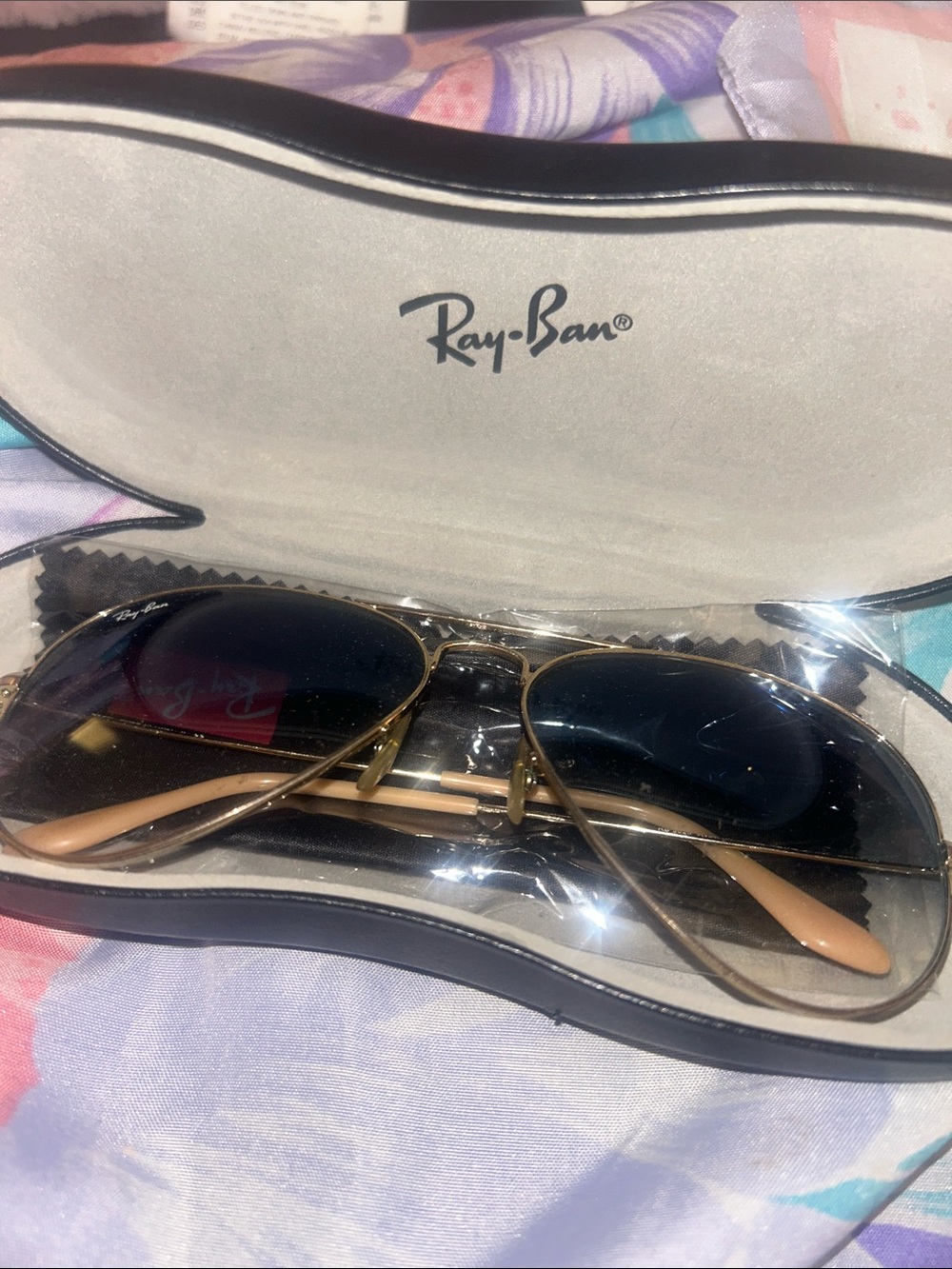 Ray-Ban Men's Gold Frame Sunglasses with Black Lenses